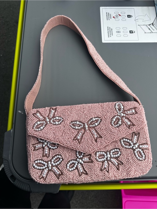 LC Lauren Conrad Handbags - LC Lauren Conrad Pink Beaded Bow Shoulder Bag